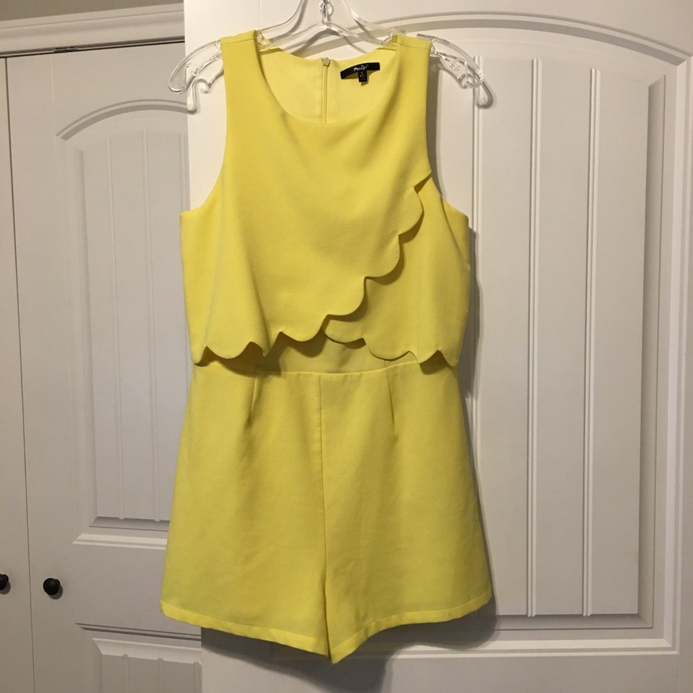 Papaya yellow romper